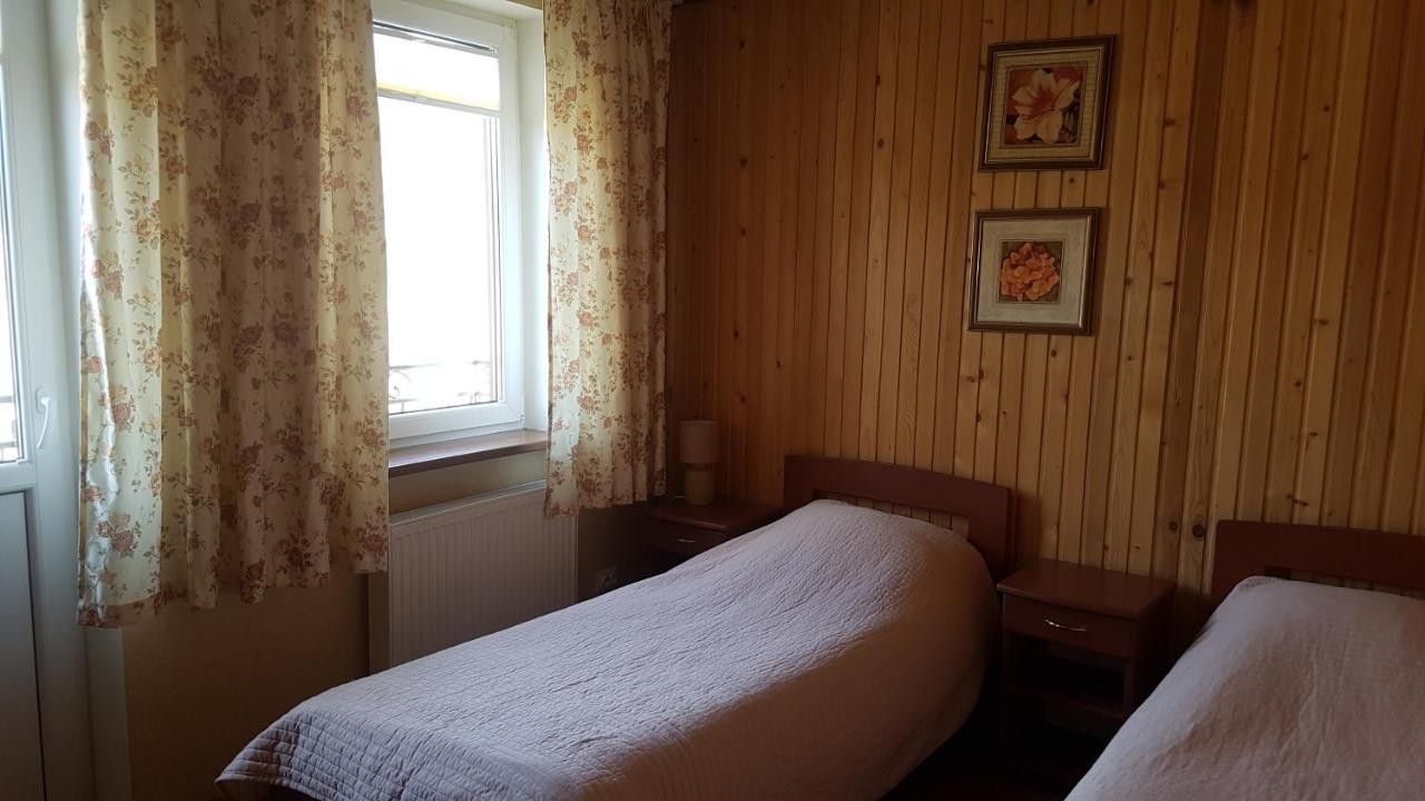 Pryvitannya Sontsyu Skhidnytsia Kültér fotó